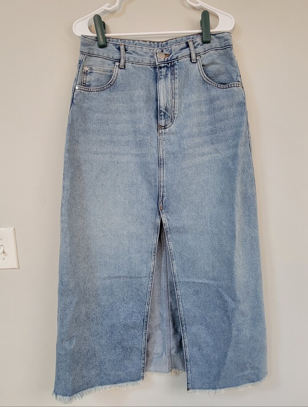 Anthropology Pilcro The Madi Denim Maxi Skirt Women Size 10P Relaxed Front Slit
